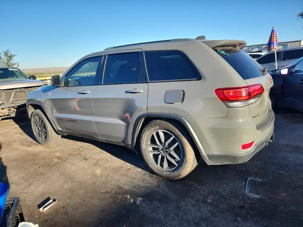 1C4RJFLG5KC612454 2019 JEEP GRAND CHEROKEE - Image 2