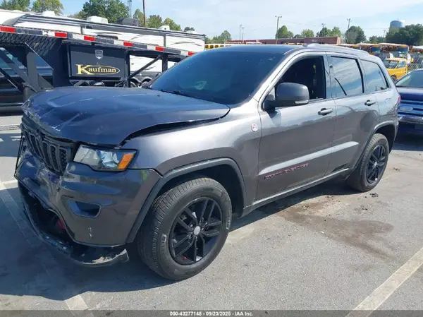 1C4RJFLG6HC718727 2017 JEEP GRAND CHEROKEE - Image 2