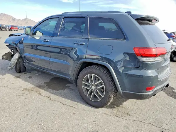 1C4RJFLG6HC847504 2017 JEEP GRAND CHEROKEE - Image 2