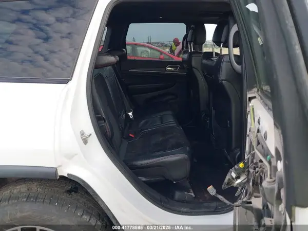 1C4RJFLG7HC627837 2017 JEEP GRAND CHEROKEE - Image 8