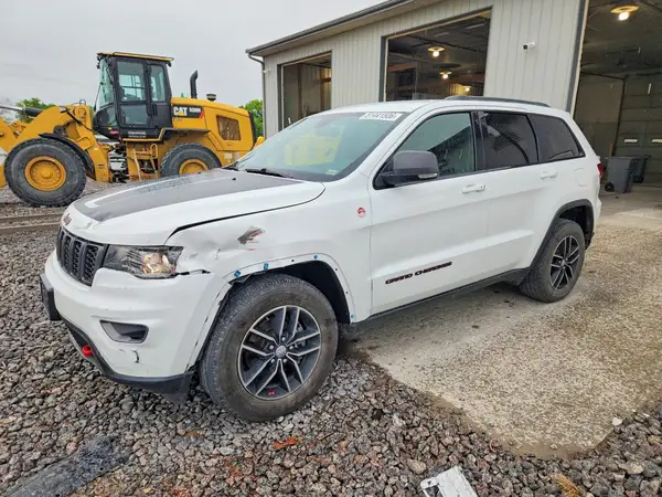 1C4RJFLG7JC181601 2018 JEEP GRAND CHEROKEE - Image 1