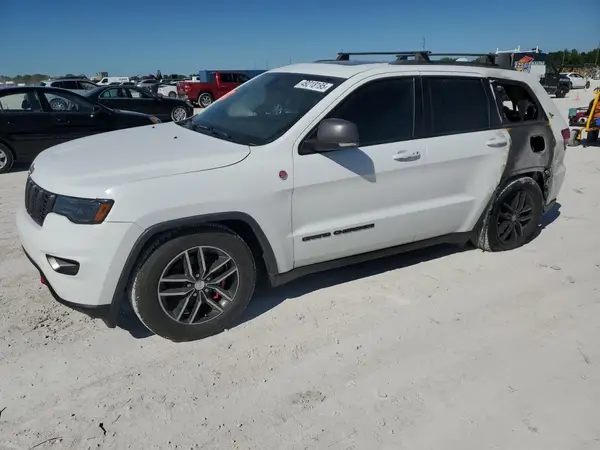 1C4RJFLG7JC257690 2018 JEEP GRAND CHEROKEE - Image 1