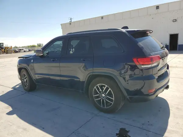 1C4RJFLG7JC267264 2018 JEEP GRAND CHEROKEE - Image 2