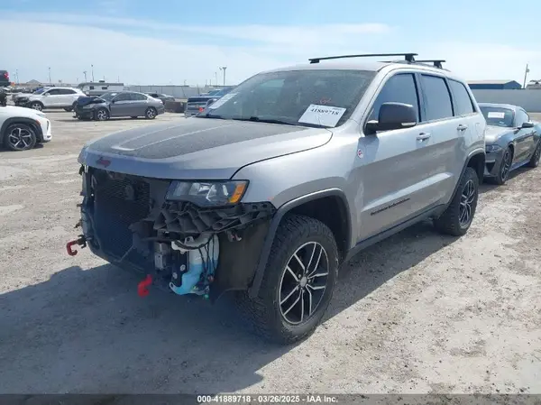 1C4RJFLG7JC394984 2018 JEEP GRAND CHEROKEE - Image 2
