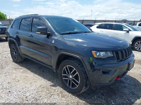 1C4RJFLG7JC418832 2018 JEEP GRAND CHEROKEE - Image 1