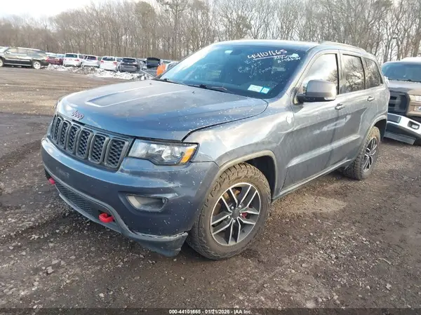 1C4RJFLG7KC683722 2019 JEEP GRAND CHEROKEE - Image 2