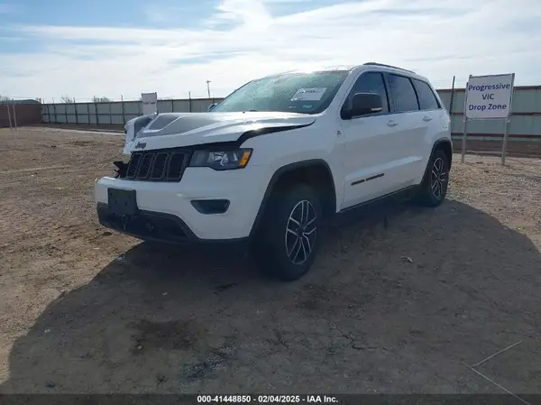 1C4RJFLG7KC726830 2019 JEEP GRAND CHEROKEE - Image 2