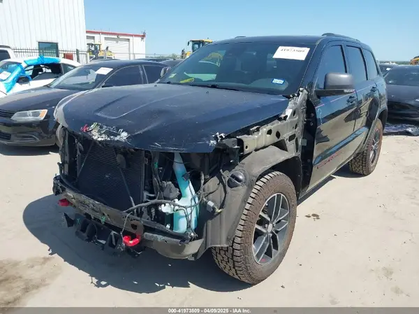 1C4RJFLG8HC645229 2017 JEEP GRAND CHEROKEE - Image 2