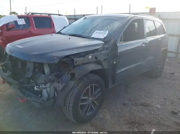 1C4RJFLG8HC787824 2017 JEEP GRAND CHEROKEE - Image 2