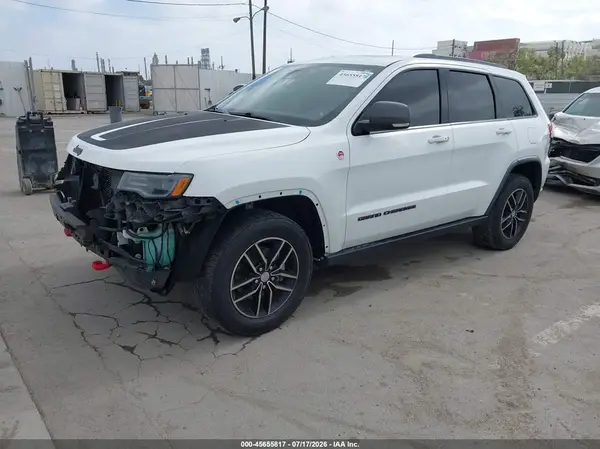 1C4RJFLG8HC849772 2017 JEEP GRAND CHEROKEE - Image 2