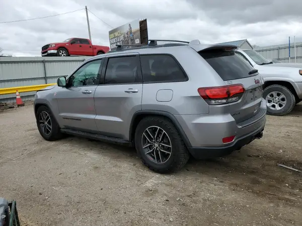1C4RJFLG8JC164774 2018 JEEP GRAND CHEROKEE - Image 2