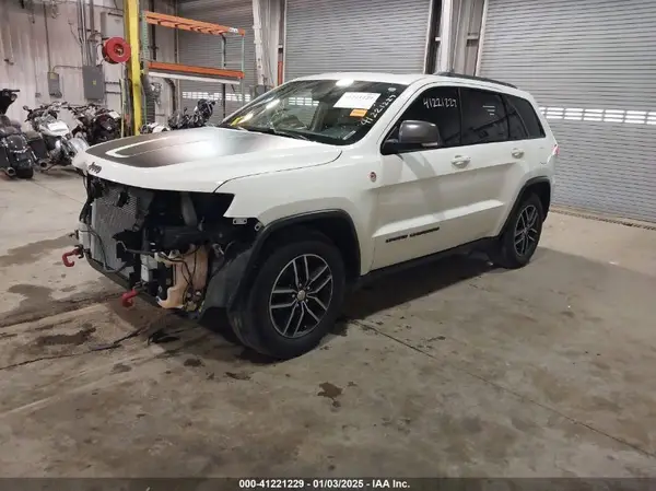 1C4RJFLG8JC267810 2018 JEEP GRAND CHEROKEE - Image 2