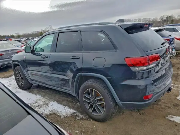 1C4RJFLG8KC612755 2019 JEEP GRAND CHEROKEE - Image 2