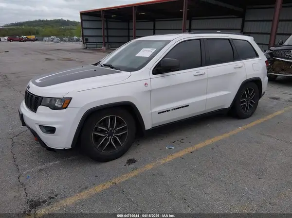 1C4RJFLG8LC135567 2020 JEEP GRAND CHEROKEE - Image 2