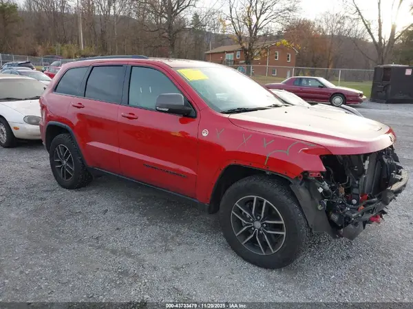 1C4RJFLG9HC651590 2017 JEEP GRAND CHEROKEE - Image 1