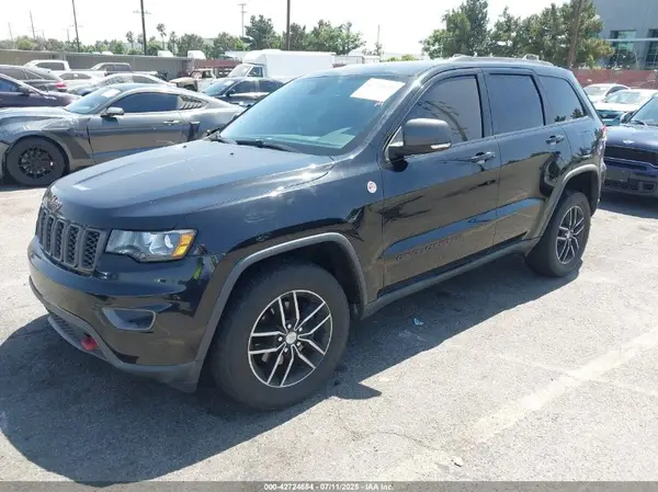 1C4RJFLG9HC665876 2017 JEEP GRAND CHEROKEE - Image 2