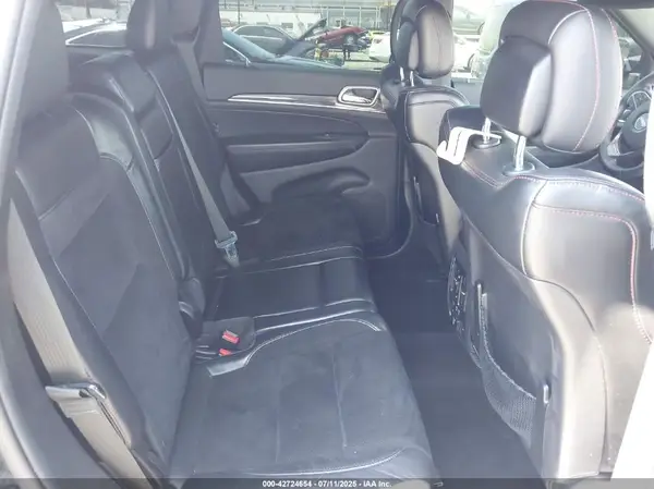 1C4RJFLG9HC665876 2017 JEEP GRAND CHEROKEE - Image 8