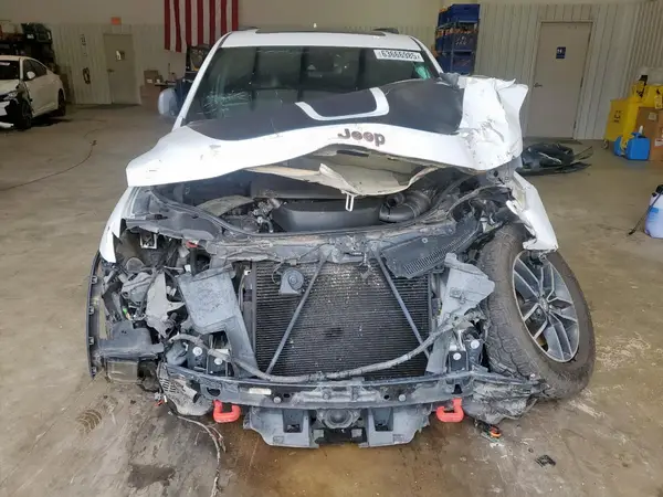 2017 JEEP GRAND CHEROKEE COPART lot 63666985 auction photo 5