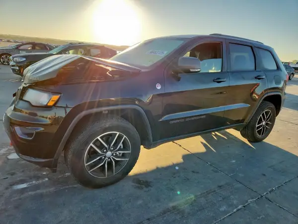 1C4RJFLG9HC745047 2017 JEEP GRAND CHEROKEE - Image 1