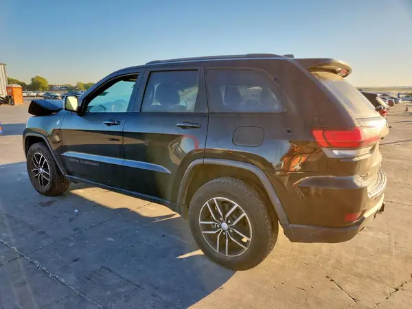 1C4RJFLG9HC745047 2017 JEEP GRAND CHEROKEE - Image 2