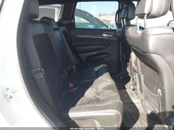 1C4RJFLG9HC776508 2017 JEEP GRAND CHEROKEE - Image 8