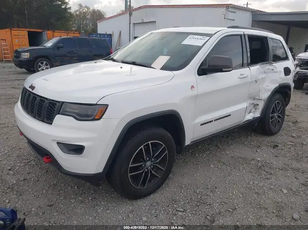 1C4RJFLG9HC929517 2017 JEEP GRAND CHEROKEE - Image 2