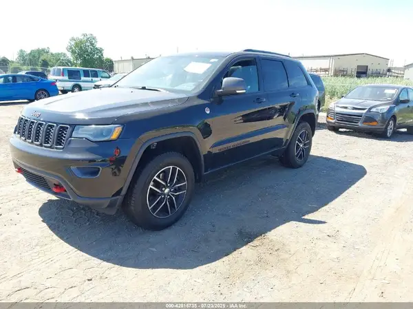 1C4RJFLG9JC104292 2018 JEEP GRAND CHEROKEE - Image 2