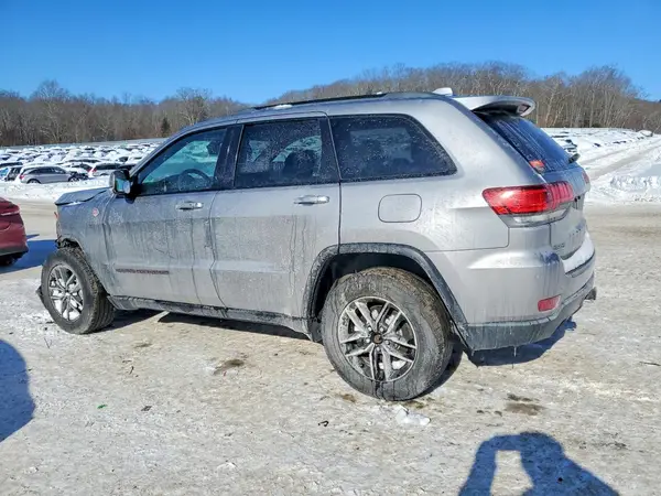 1C4RJFLG9JC388698 2018 JEEP GRAND CHEROKEE - Image 2