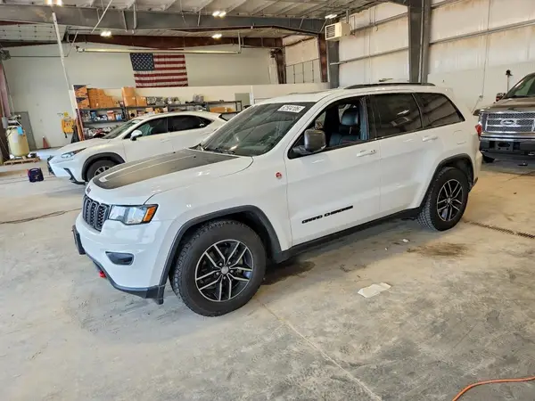 1C4RJFLG9JC457390 2018 JEEP GRAND CHEROKEE - Image 1