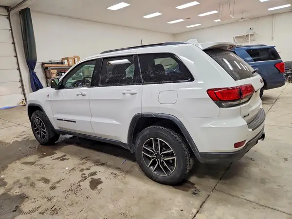 1C4RJFLG9MC599775 2021 JEEP GRAND CHEROKEE - Image 2