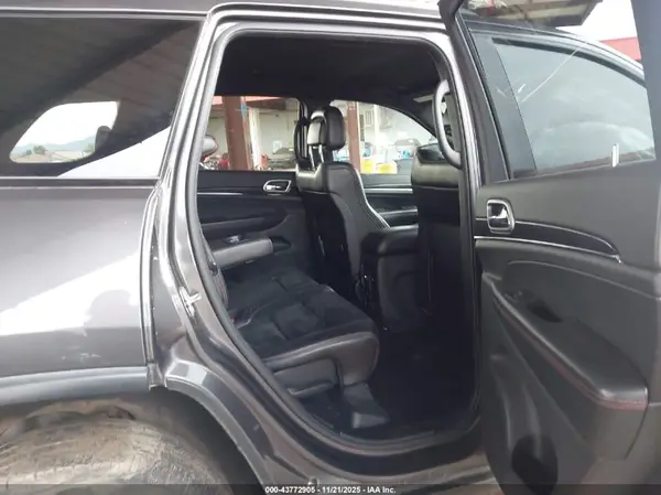 1C4RJFLGXHC794810 2017 JEEP GRAND CHEROKEE - Image 8