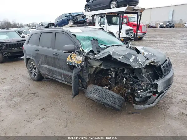 1C4RJFLGXJC143778 2018 JEEP GRAND CHEROKEE - Image 1