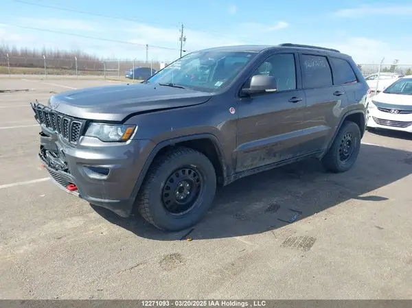 1C4RJFLGXJC272118 2018 JEEP GRAND CHEROKEE - Image 2