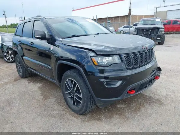 1C4RJFLGXKC608724 2019 JEEP GRAND CHEROKEE - Image 1