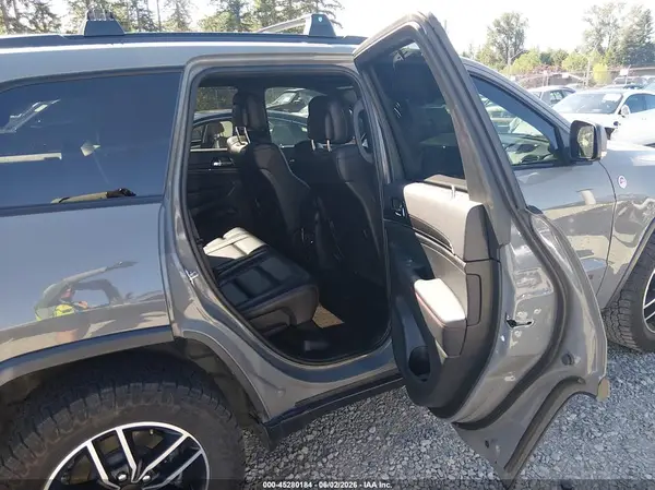 1C4RJFLGXMC745701 2021 JEEP GRAND CHEROKEE - Image 8