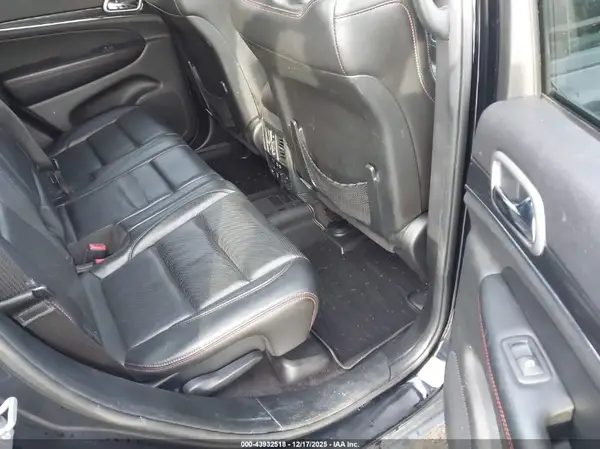 1C4RJFLM5JC424697 2018 JEEP GRAND CHEROKEE - Image 8