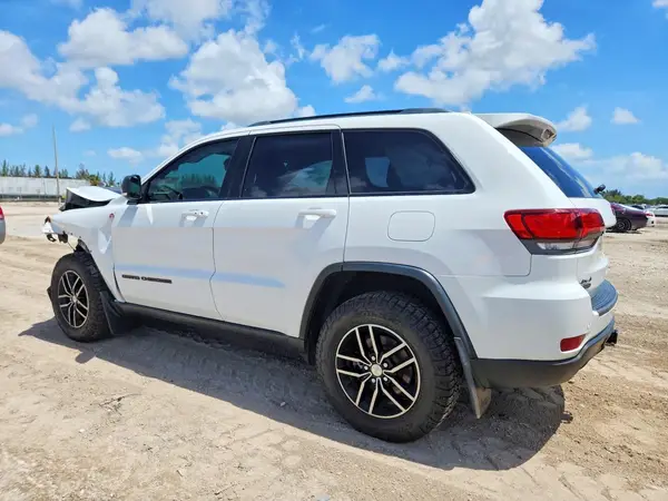 1C4RJFLMXJC423996 2018 JEEP GRAND CHEROKEE - Image 2