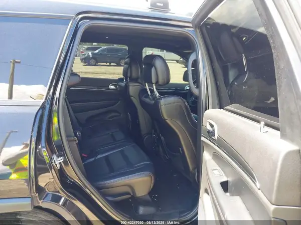 1C4RJFLT0HC876011 2017 JEEP GRAND CHEROKEE - Image 8