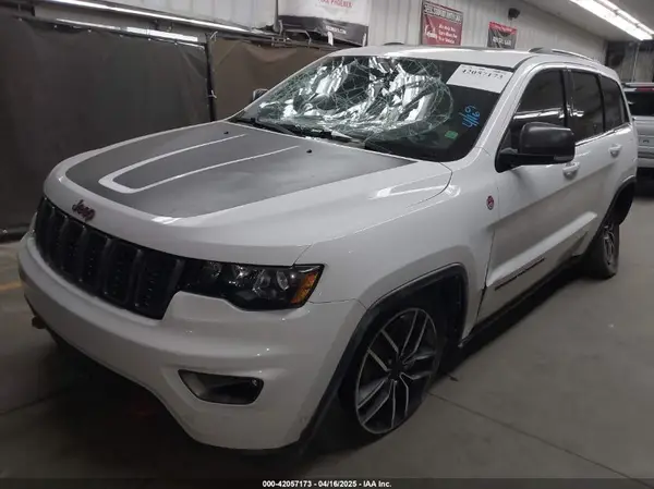 1C4RJFLT0LC109879 2020 JEEP GRAND CHEROKEE - Image 2