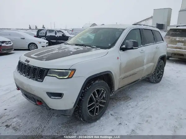 1C4RJFLT1HC783854 2017 JEEP GRAND CHEROKEE - Image 2