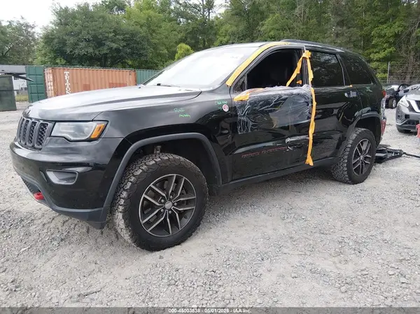 1C4RJFLT1HC799794 2017 JEEP GRAND CHEROKEE - Image 2