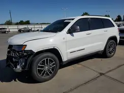 1C4RJFLT1JC263949 2018 JEEP GRAND CHEROKEE