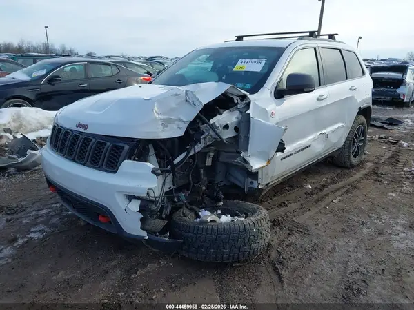1C4RJFLT1KC553299 2019 JEEP GRAND CHEROKEE - Image 2
