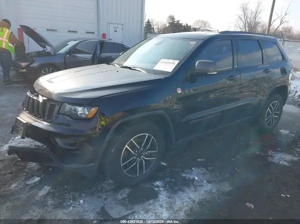 1C4RJFLT1LC272699 2020 JEEP GRAND CHEROKEE - Image 2