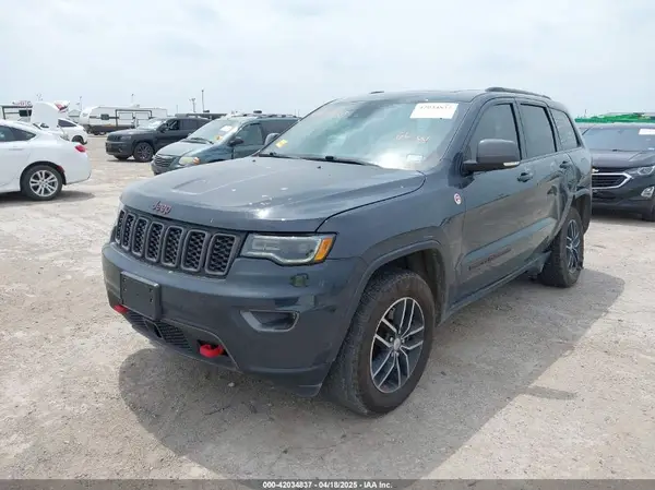 1C4RJFLT2HC707592 2017 JEEP GRAND CHEROKEE - Image 2
