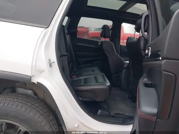 1C4RJFLT2HC951212 2017 JEEP GRAND CHEROKEE - Image 8