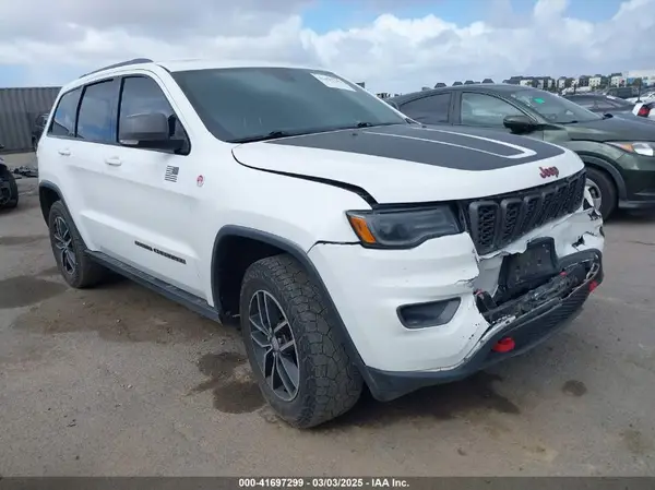 1C4RJFLT2JC137793 2018 JEEP GRAND CHEROKEE - Image 1