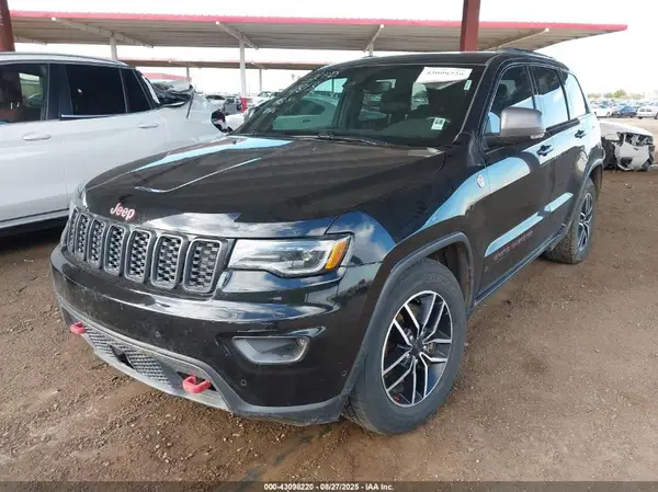 1C4RJFLT2KC814813 2019 JEEP GRAND CHEROKEE - Image 2
