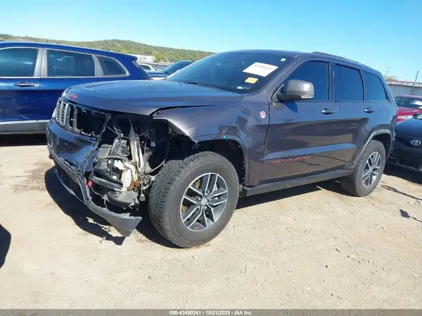 1C4RJFLT3HC612992 2017 JEEP GRAND CHEROKEE - Image 2