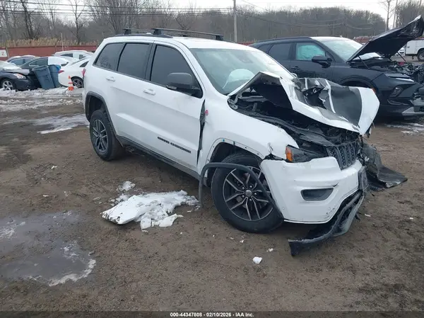 1C4RJFLT3HC645166 2017 JEEP GRAND CHEROKEE - Image 1
